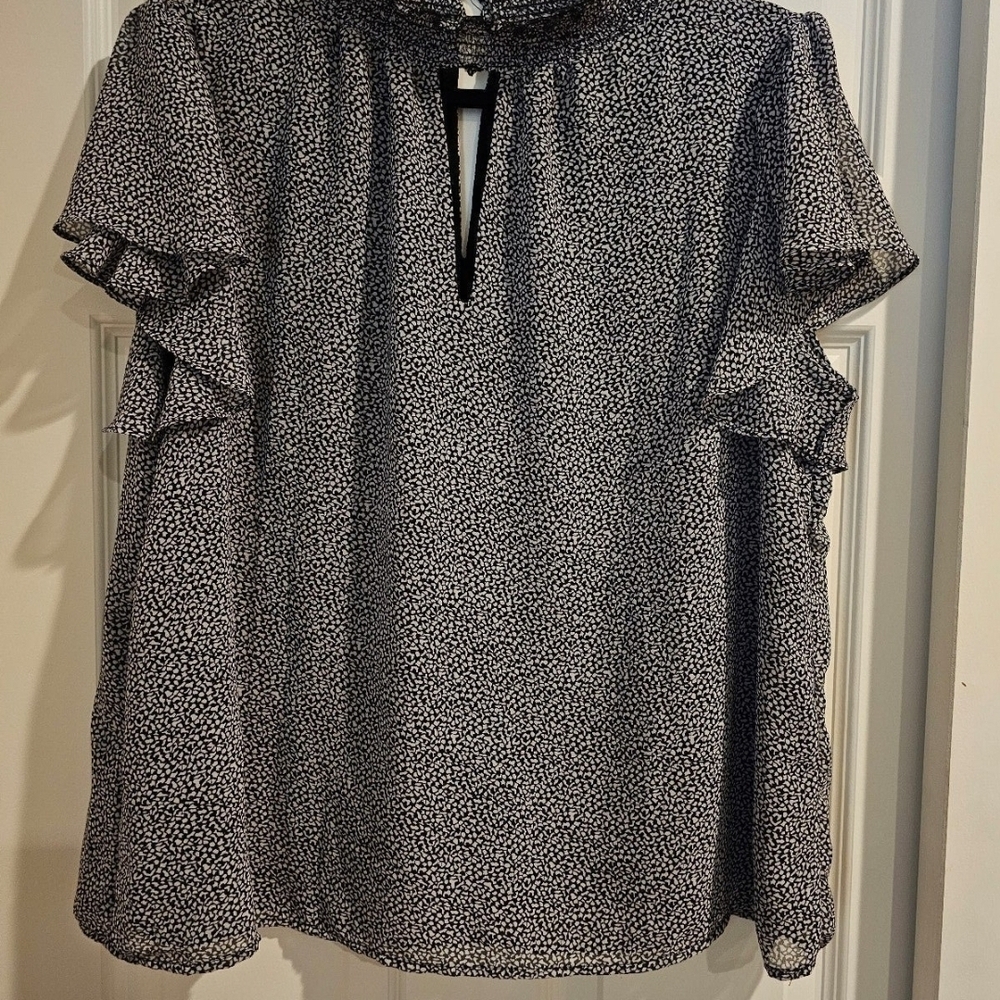 1. State Black and White Ruffle Sleeve Blouse